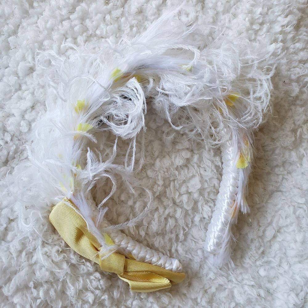 Bandeaux White Feathered‎ with Yellow Bow Headband